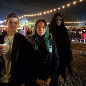 Meet your Posher, Exavior